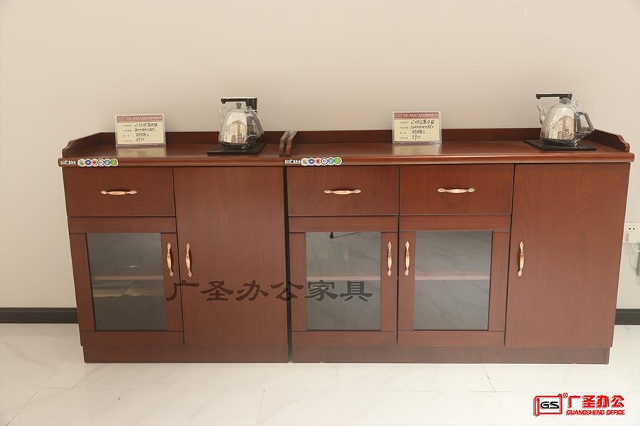中山(shān)辦(bàn)公(gōng)家(jiā)具(jù)定(dìng)製(zhì)
